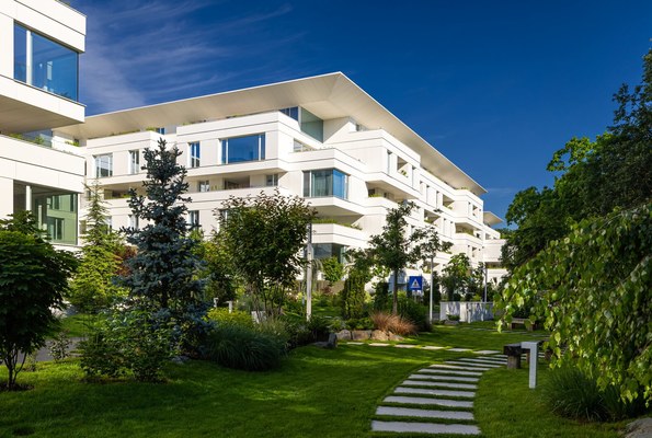 Thumb stejarii collection exterior 16 may 2024 156