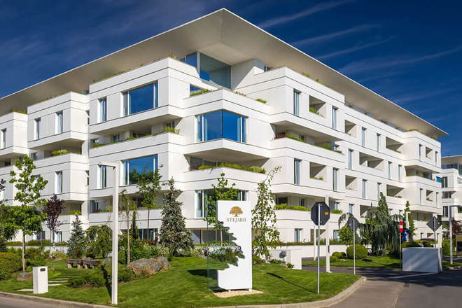 List version stejarii collection exterior 16 may 2024 185 edit